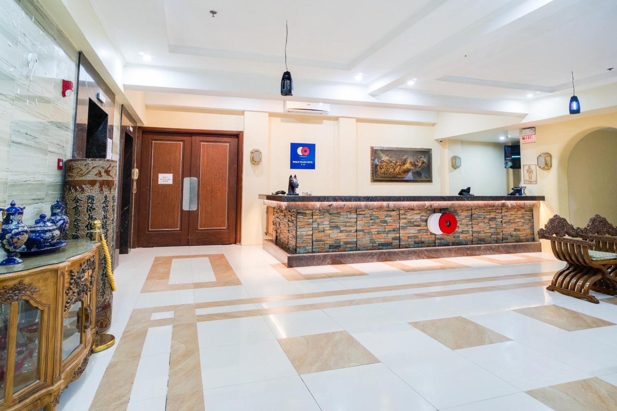 Hotel Capital O 460 World Palace