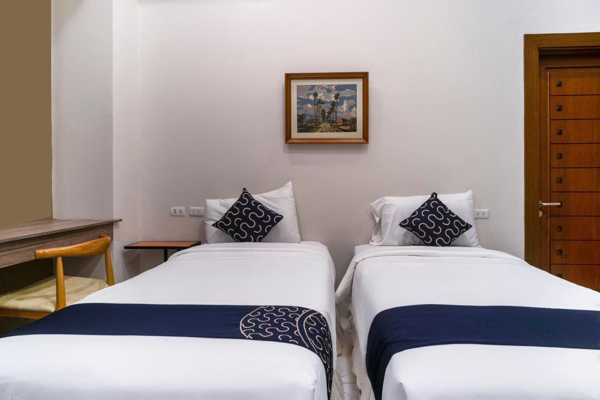 Hotel Capital O 460 World Palace Davao