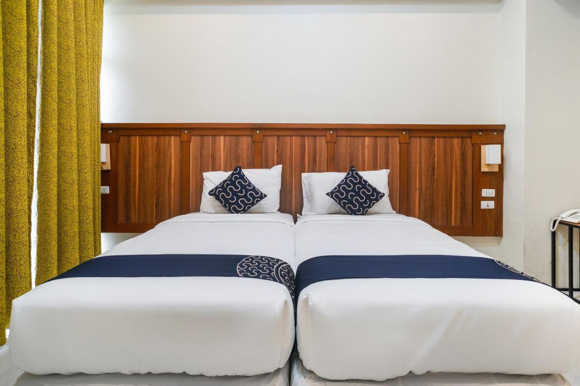 Capital O 460 World Palace Hotel