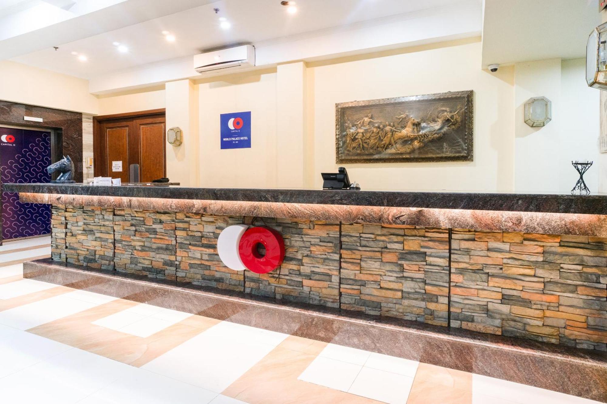 Capital O 460 World Palace