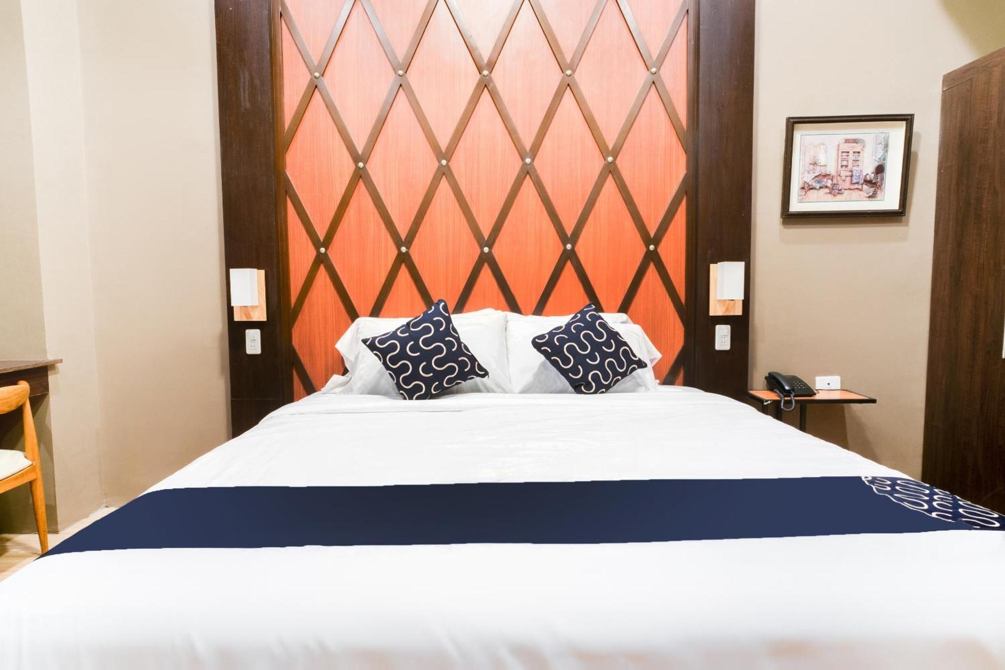 Capital O 460 World Palace Davao